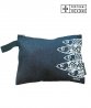 Imagem 0 - Bolsa Multiusos Denim Com Fecho + Alça Lateral - Tema: Sardinha - 27x19 Cm